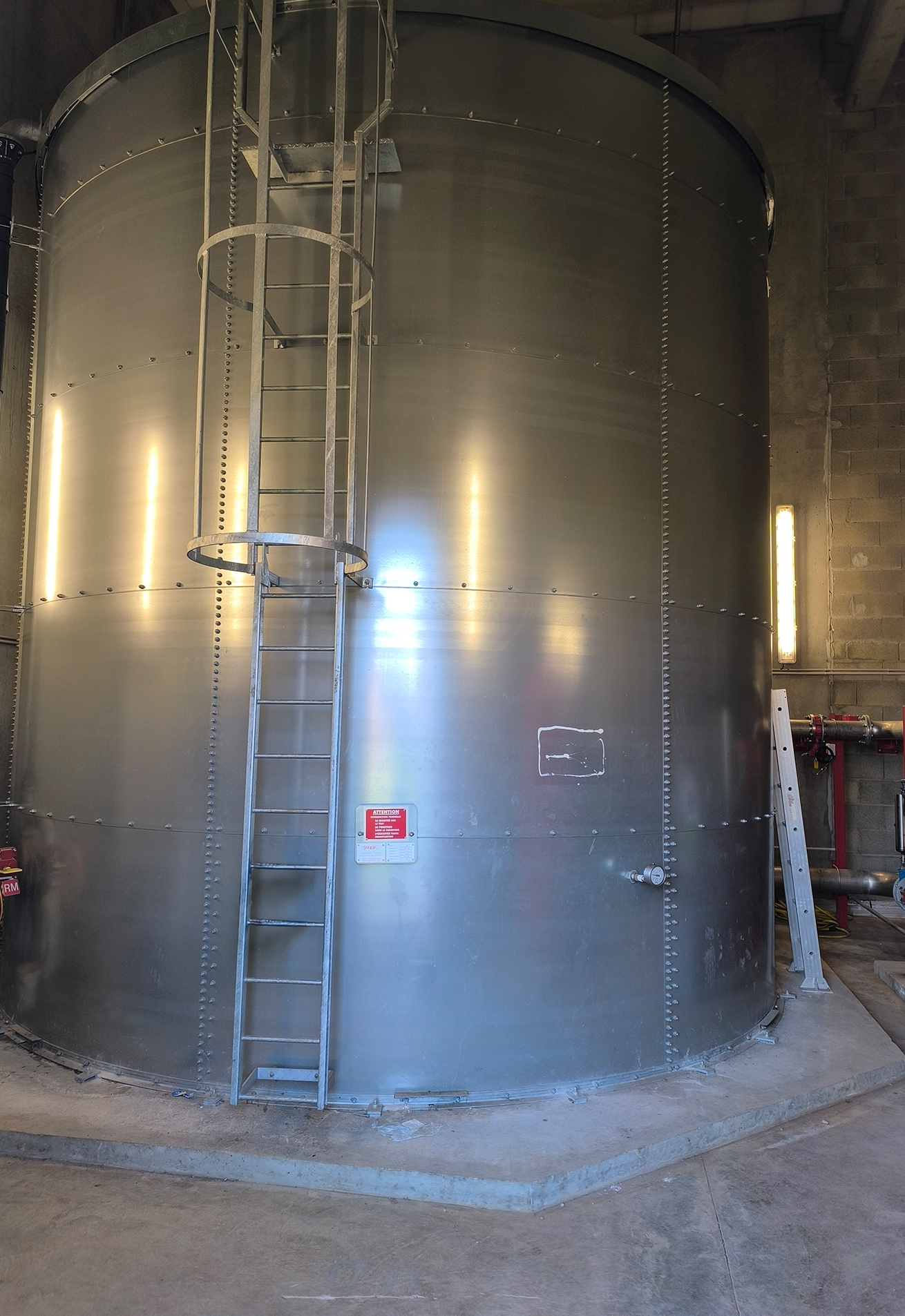  extinction-eau-mousse-03