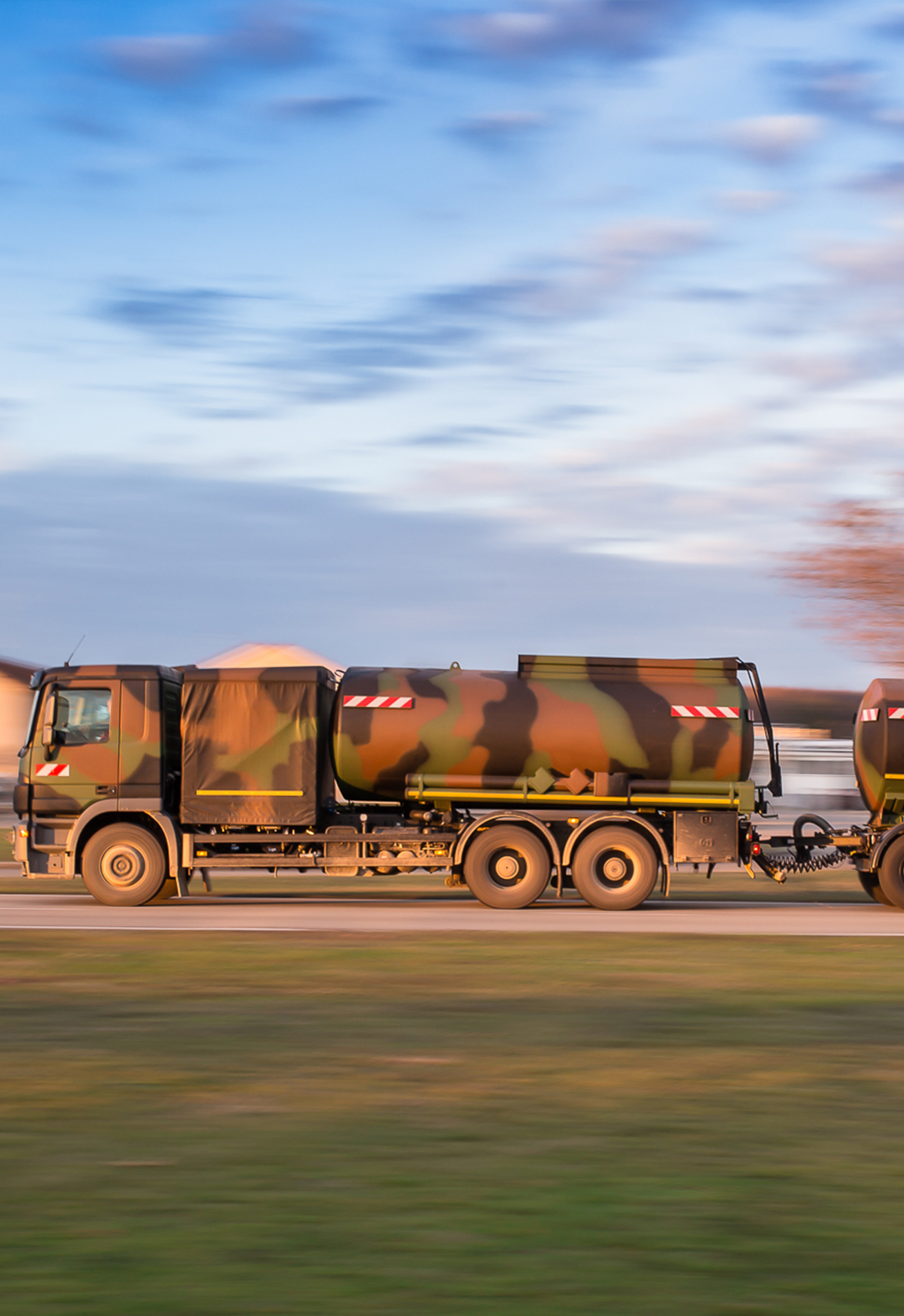  vehicule-avitaillement